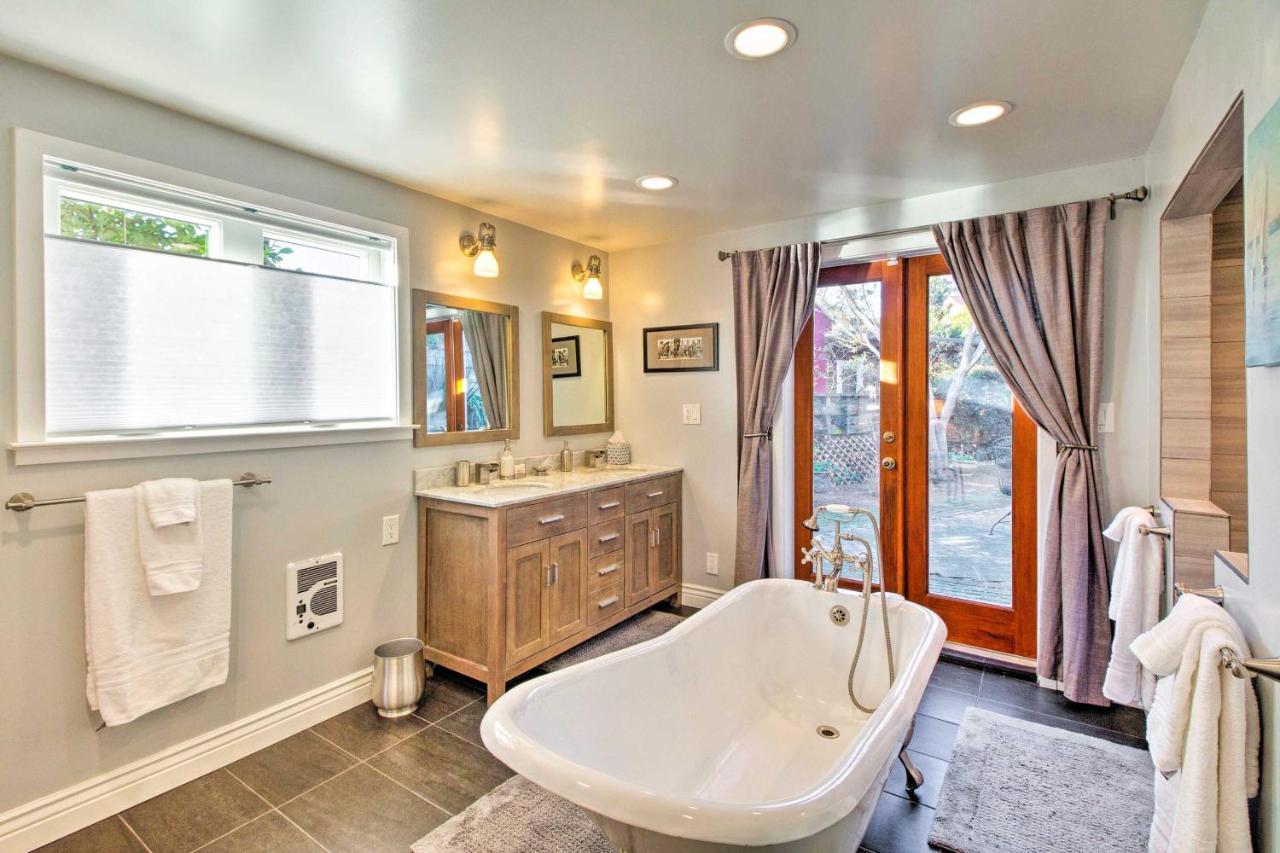 Luxury Studio With Hot Tub And San Francisco Bay Views リッチモンド エクステリア 写真